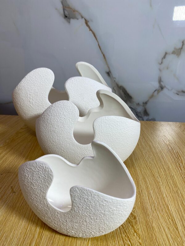 Ceramic Egg Shell Vase (Set)